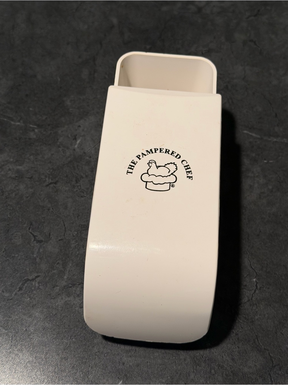 Pampered Chef Adjustable Slide Measuring Cup White